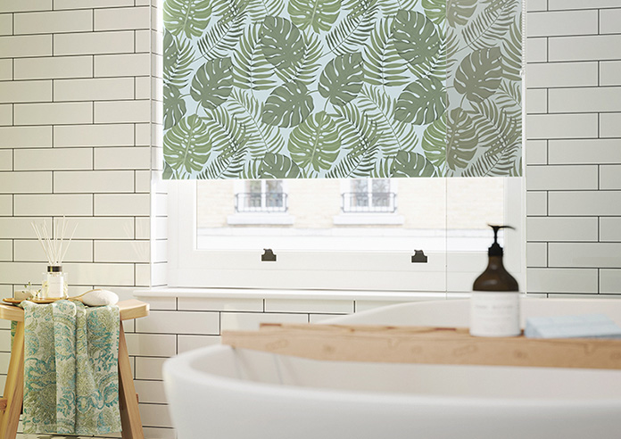 Lush Palms, Sky Blue - Roller Blind - Image 5